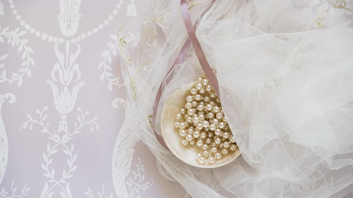 Voile de mariée avec perles blanches